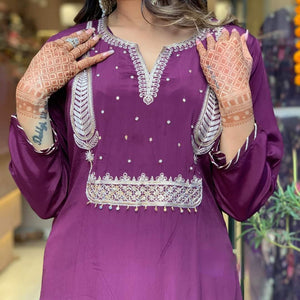 Women's Beautiful Wine Colour Kurta With Pant And Dupatta