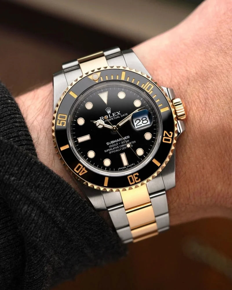 Rolex Submariner Gold & White Chain with Black Dial  Date Automatic