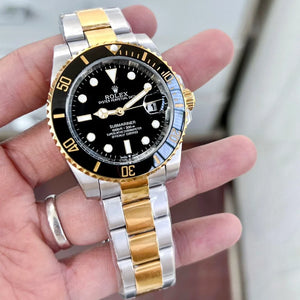 Rolex Submariner Gold & White Chain with Black Dial  Date Automatic